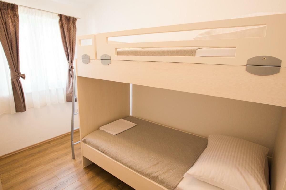 Apartments Cambio คาชเตลา ภายนอก รูปภาพ