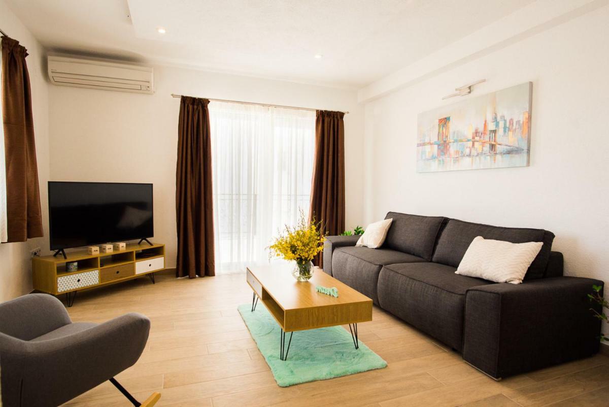 Apartments Cambio คาชเตลา ภายนอก รูปภาพ