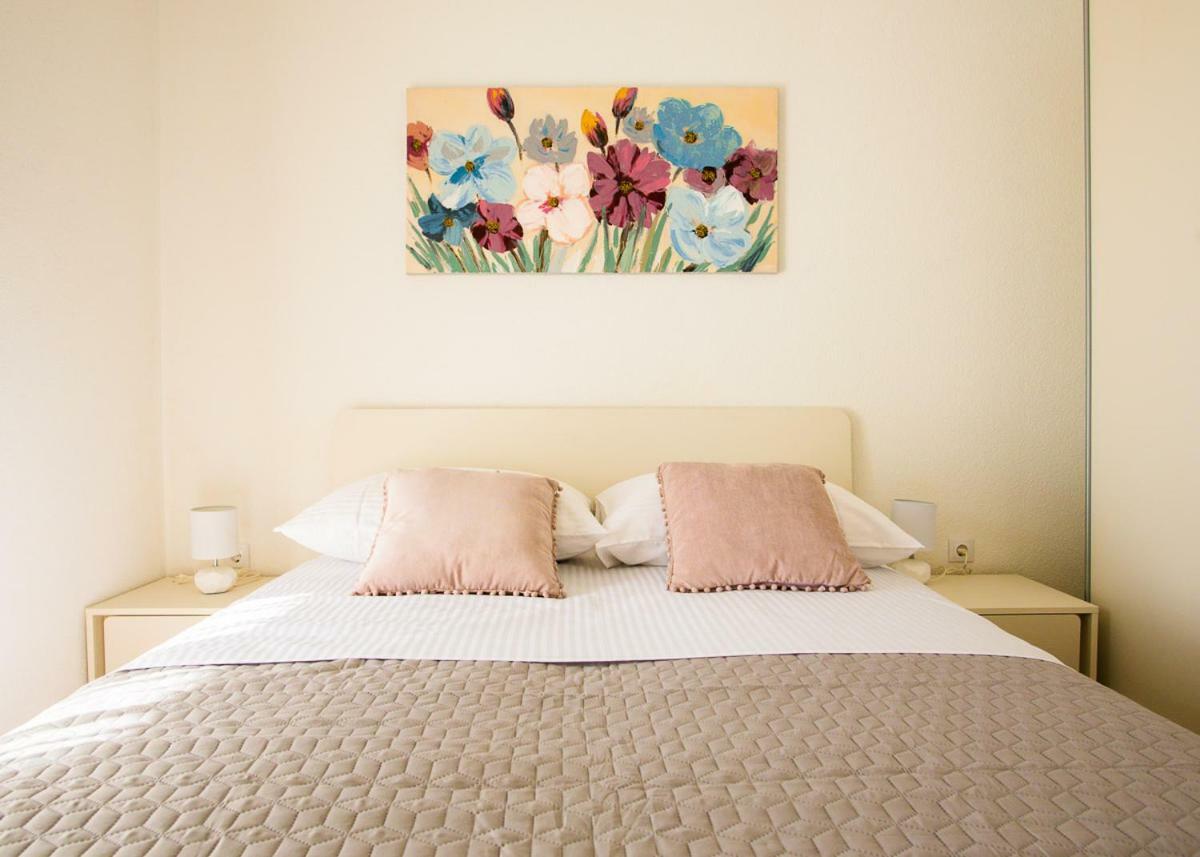 Apartments Cambio คาชเตลา ภายนอก รูปภาพ