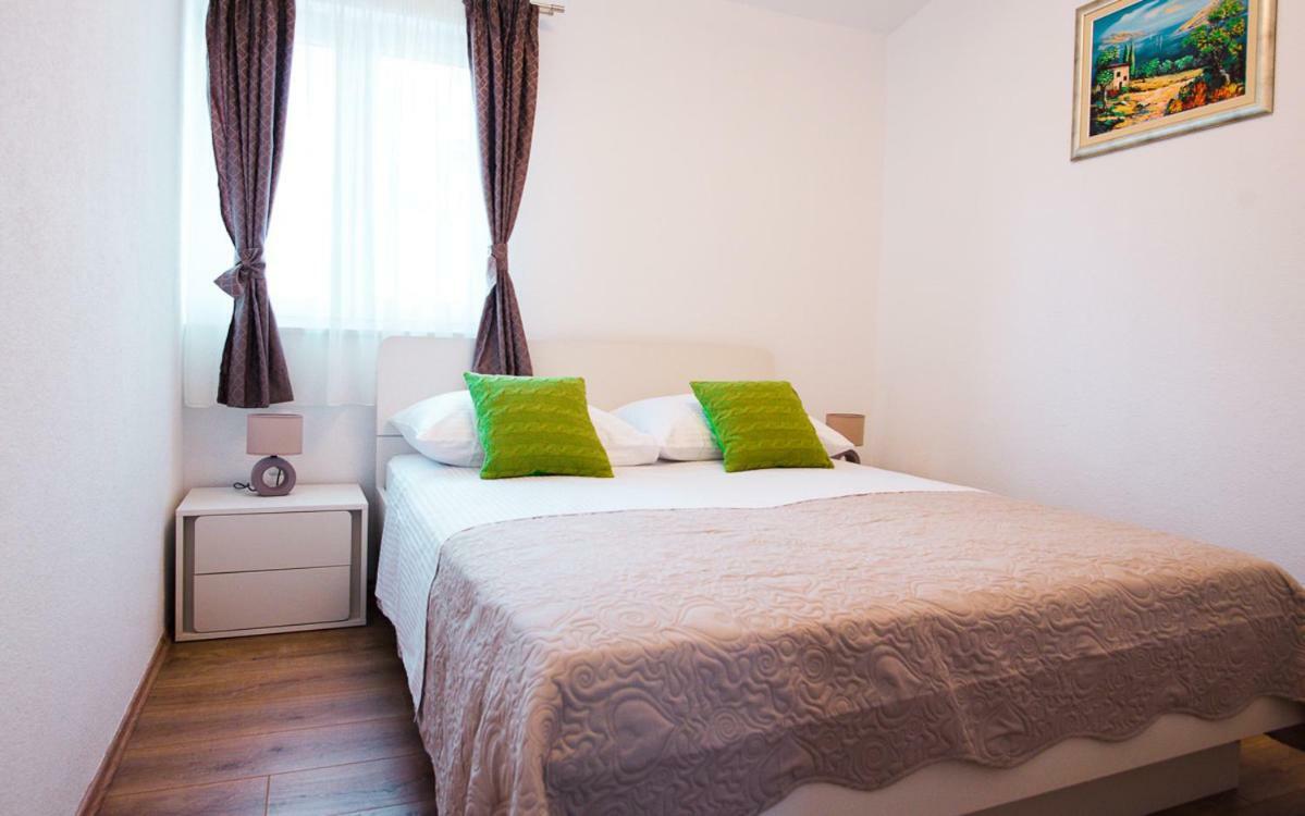 Apartments Cambio คาชเตลา ภายนอก รูปภาพ